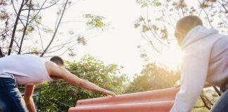 Jak przygotować dach do remontu