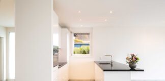 Tapetowanie na sufitach